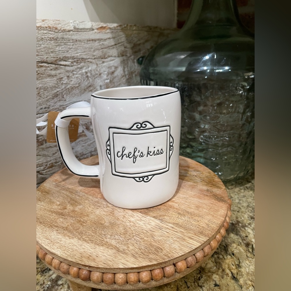 Rae Dunn Pixar Ratatouille CHEF’S KISS 19.5 oz double sided mug - NEW! - Picture 2 of 5